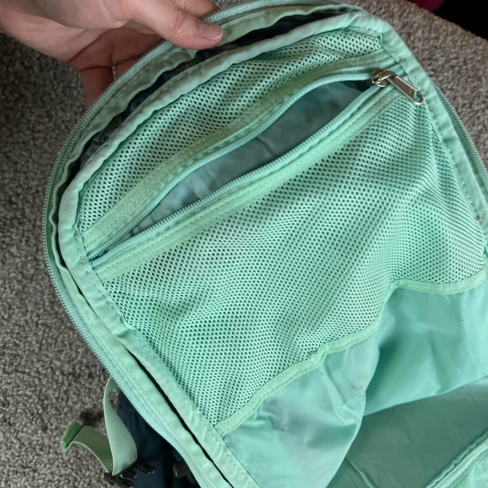 The North Face Recon Backpack Teal Navy Mint Laptop Sleeve Hiking Travel outdoor